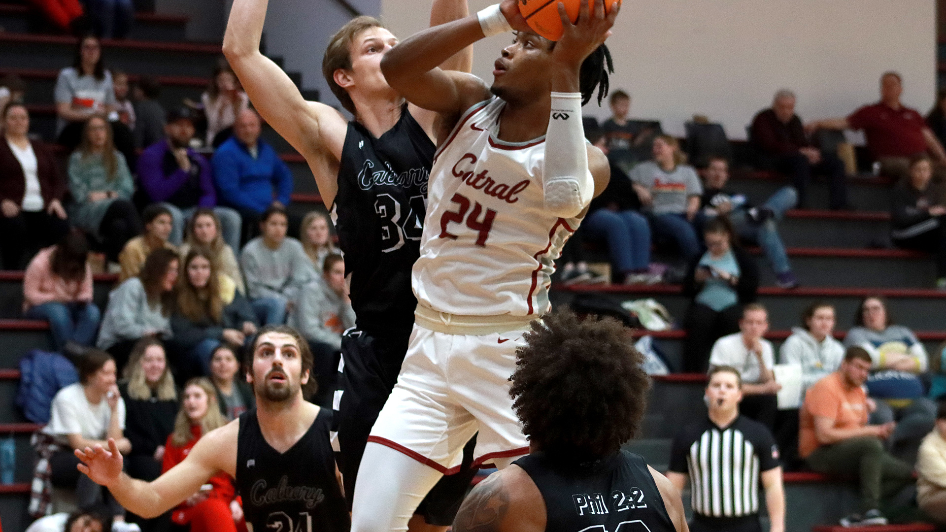 CCCB sophomore Quincy James, Jr., scored a career-high 27 points in the Saints' 92-85 victory over Calvary University.